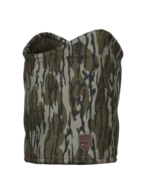 The inside is lined with super soft Sherpa fleece that sheds the chill
Vanquish antimicrobial treatment for increased scent control
Weatherproof and Breathable